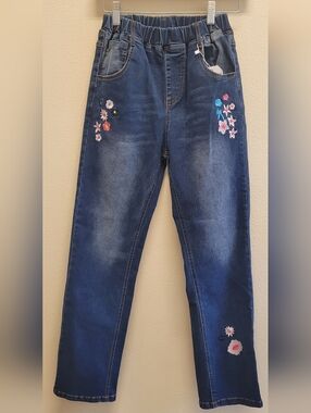 NWT Girl Jeans Dark Blue with Floral Embroidery